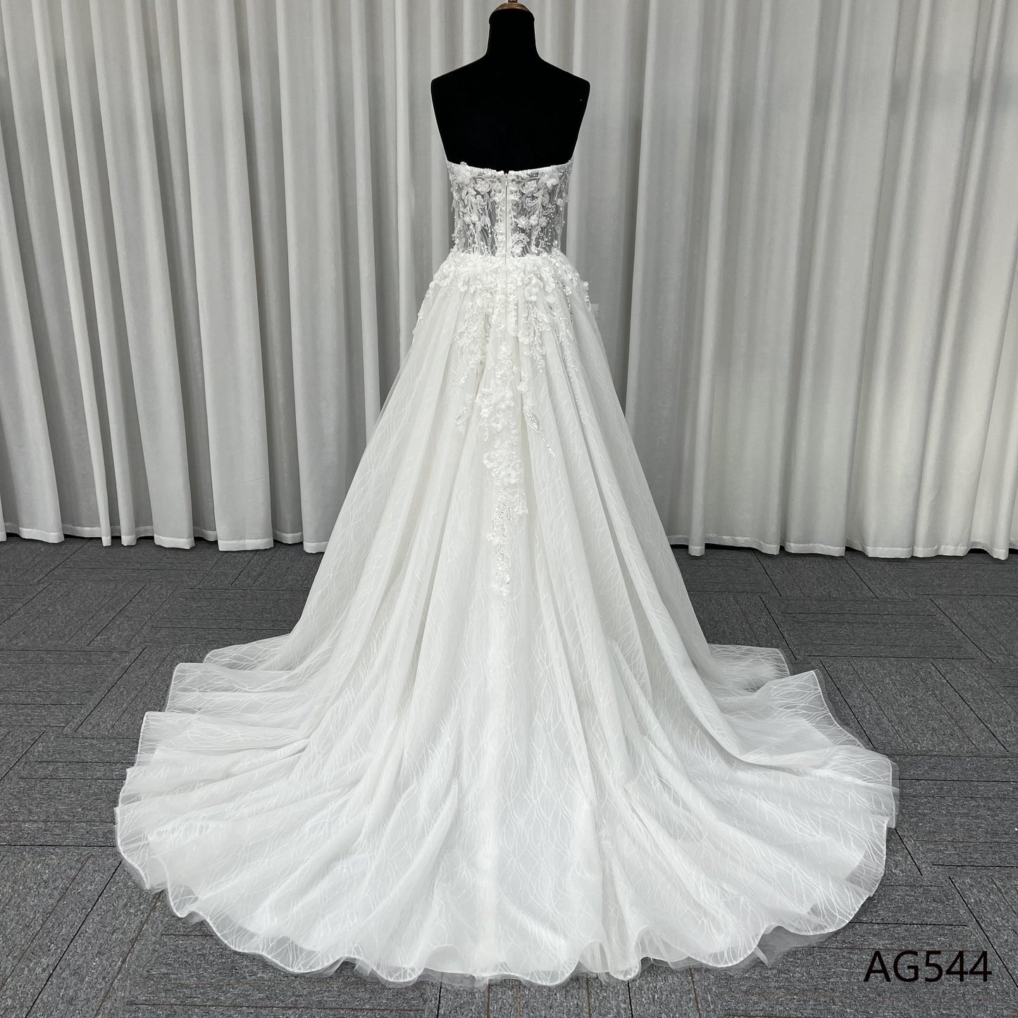Latest Corset Beaded Bridal Gown A Line Applique Wedding Fashion Dress Off Shoulder Plunging V Wedding Dresses
