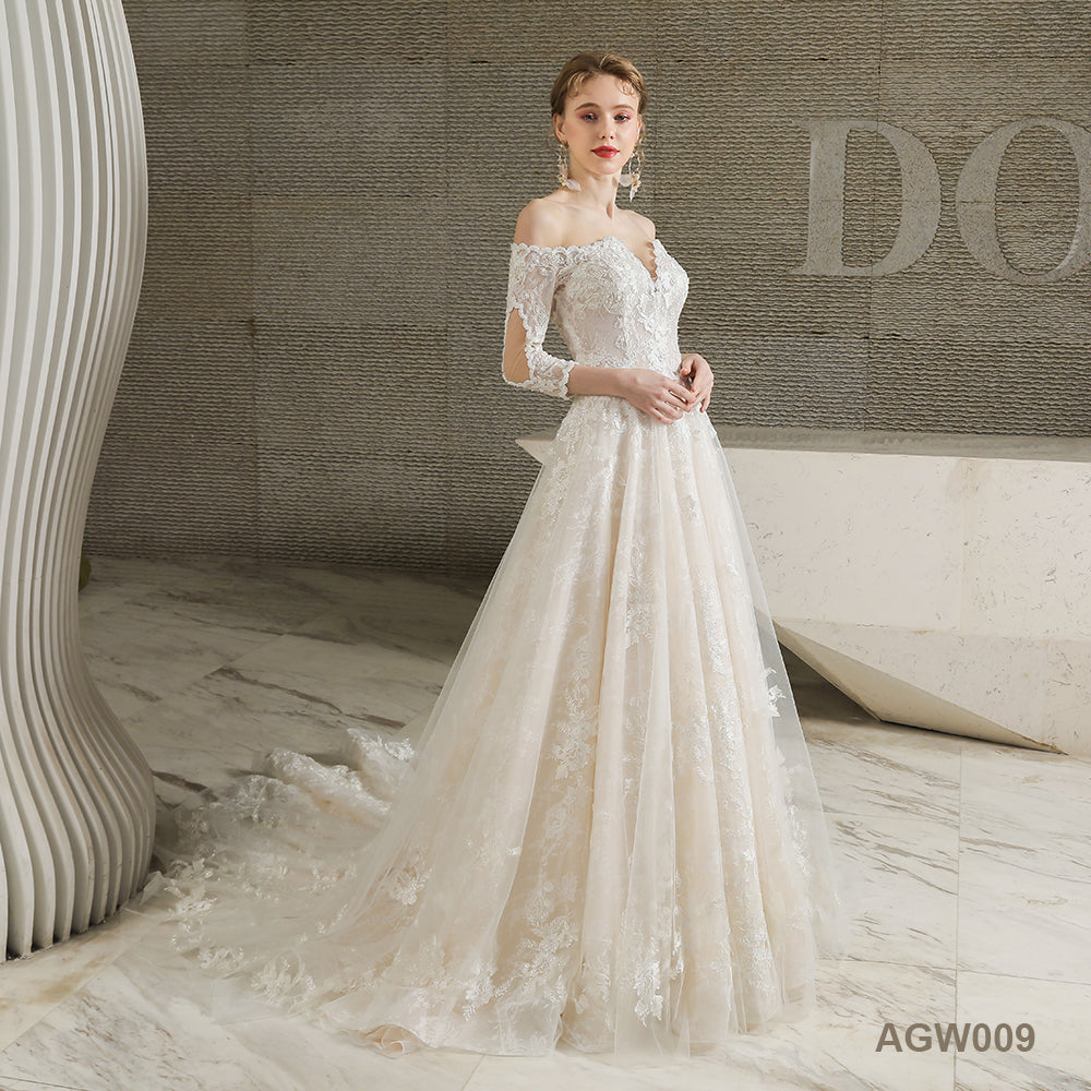Seductive Lace Wedding Dress New Arrival Off-the-Shoulder Long-Sleeved Train Wedding Gown
