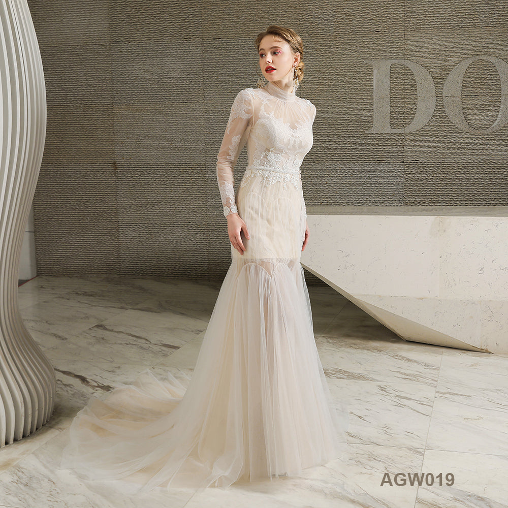White Color Bridal Maids High Ivory Mermaid Lace Mock Neck Wedding Dress