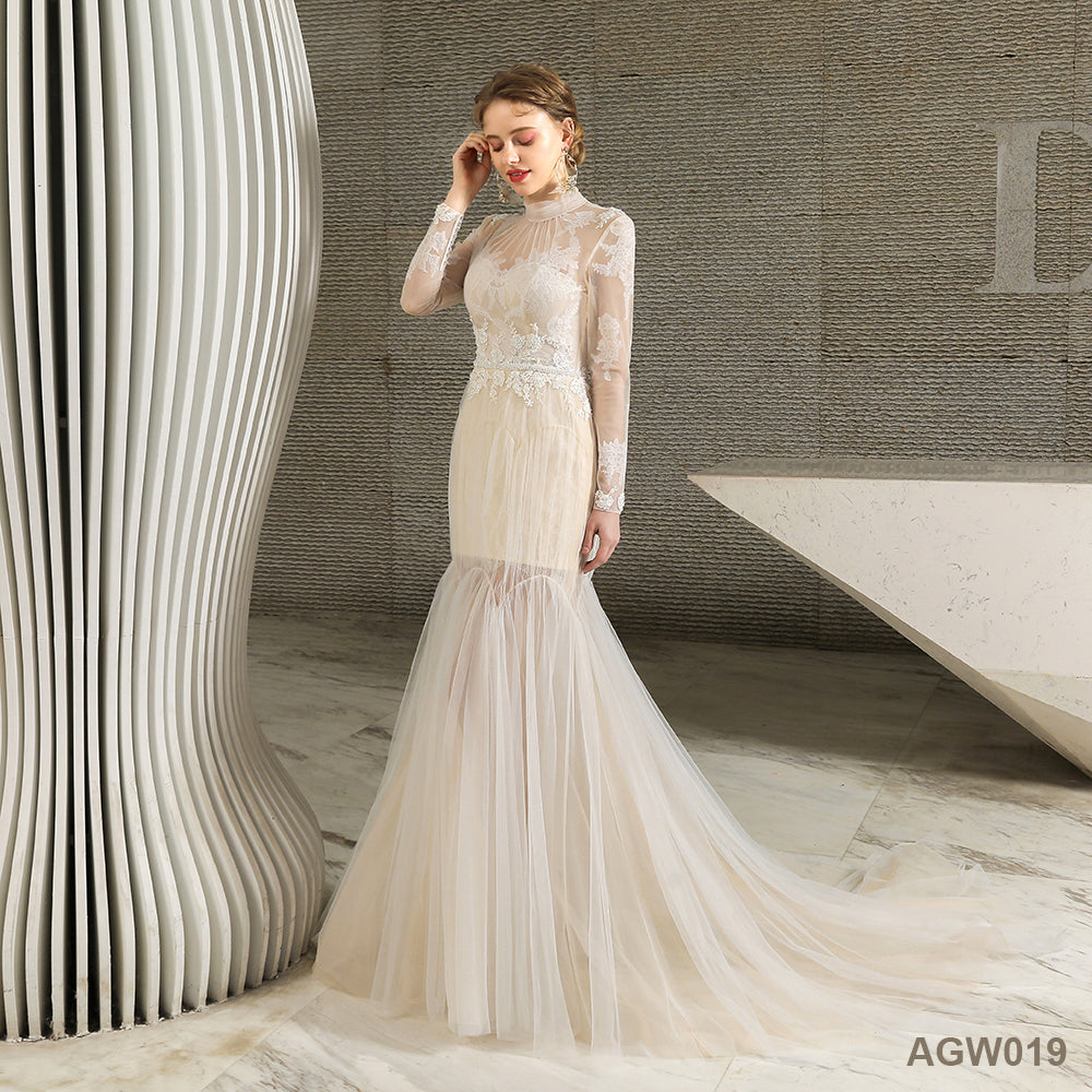 White Color Bridal Maids High Ivory Mermaid Lace Mock Neck Wedding Dress