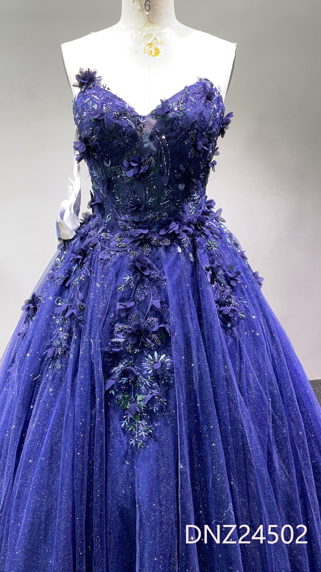 2025 New Navy Shiny Tulle a Line Sleeveless Lace up Back Elegant Prom Dress Ball Gown(副本)