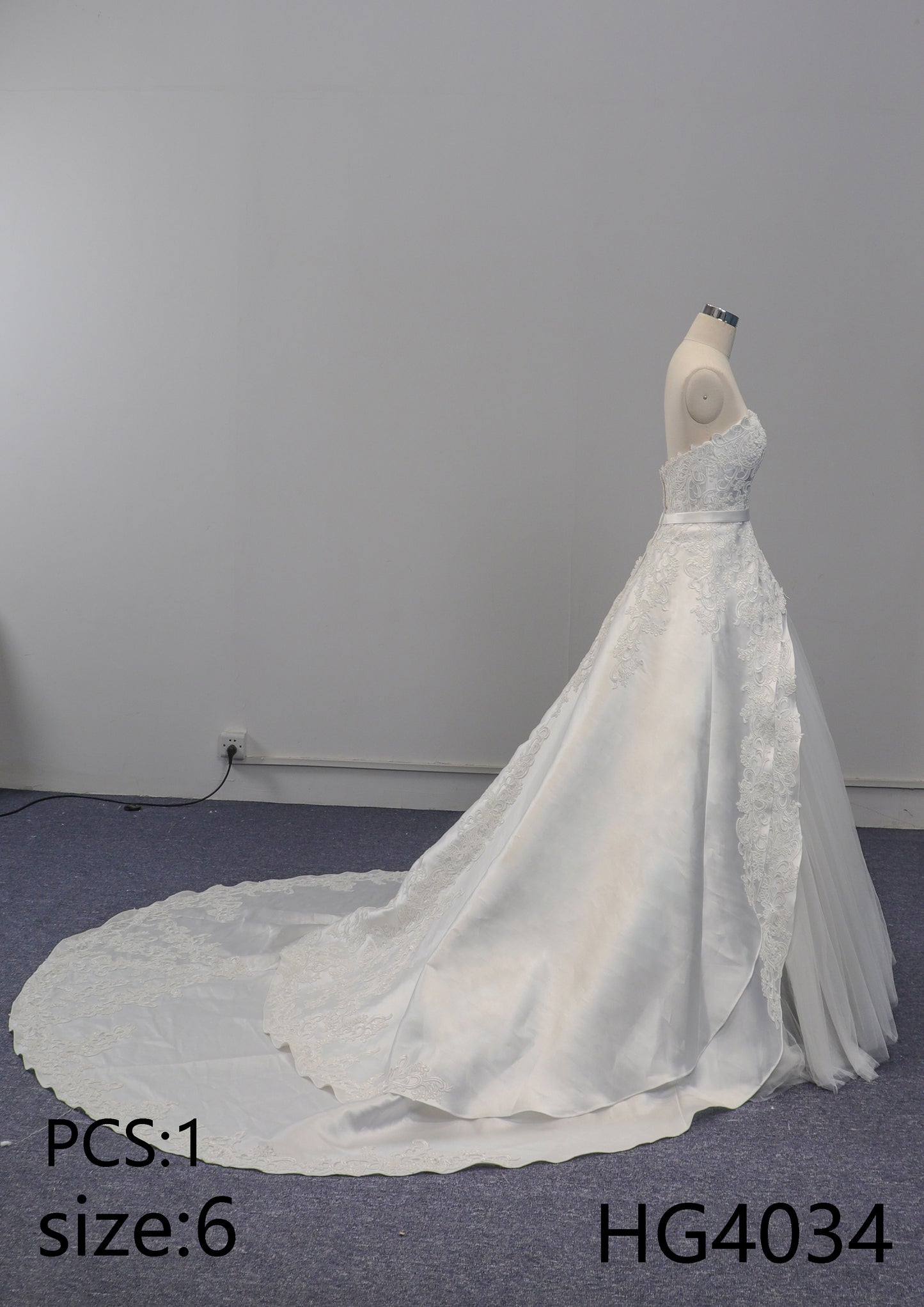 Strapless Mikado Lace Beading Decoration Backless off Shoulder Sexy A-line Wedding Dress