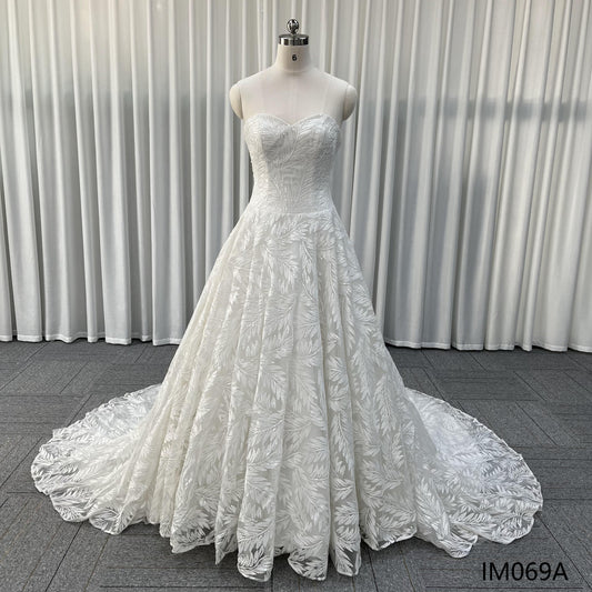 Vestido De Boda Nupcial Luxury Sweetheart Strapless Long Train Ball Gown Elegant Custom Plus Size Bridal Beaded Wedding Dress
