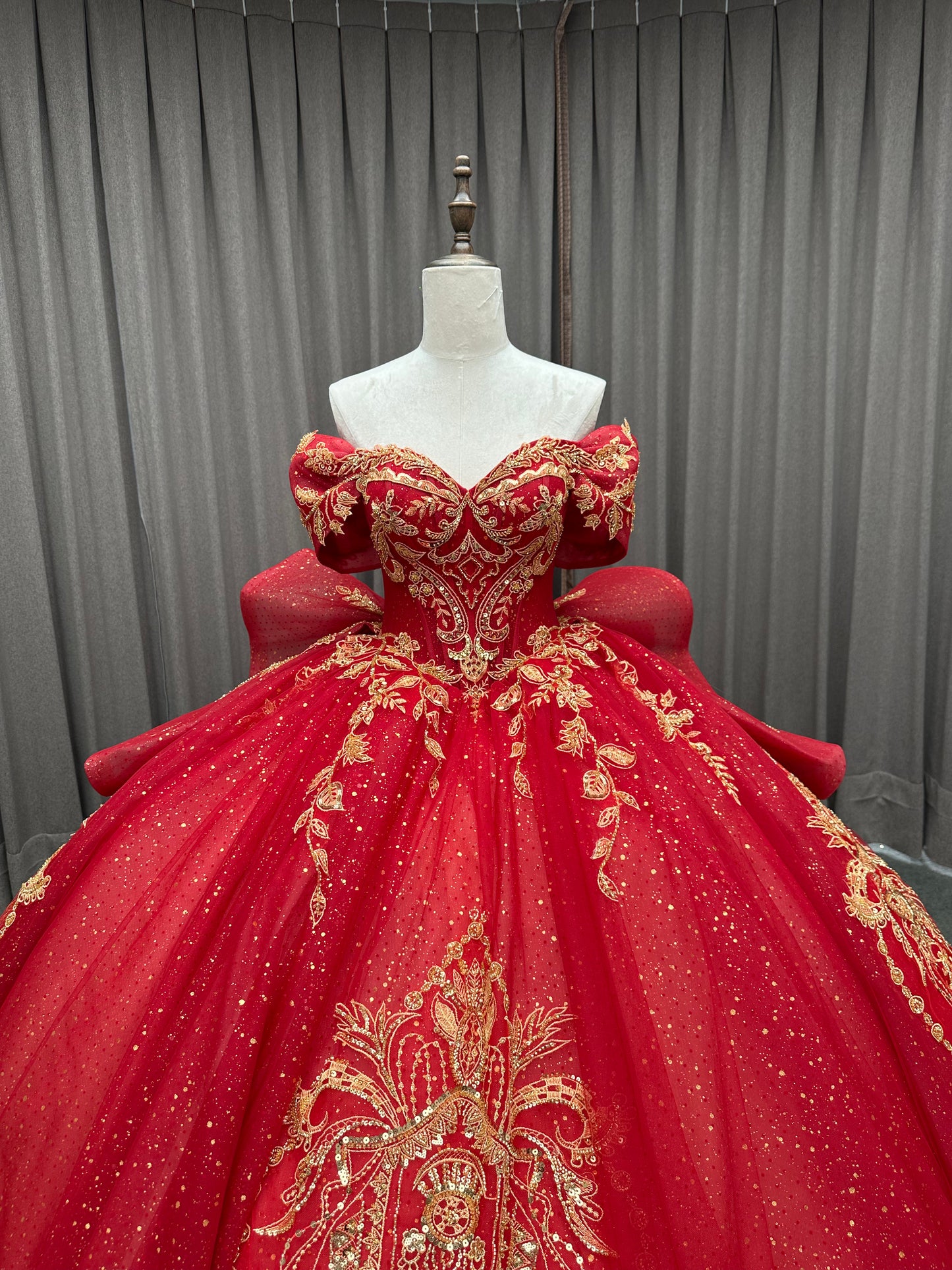 Hot Sweetheart Beaded Ball Gown Dress for Quinceanera Prom 3D Embroidered Patterns Lace Wedding Dress Vestido De Flowers Chiffon