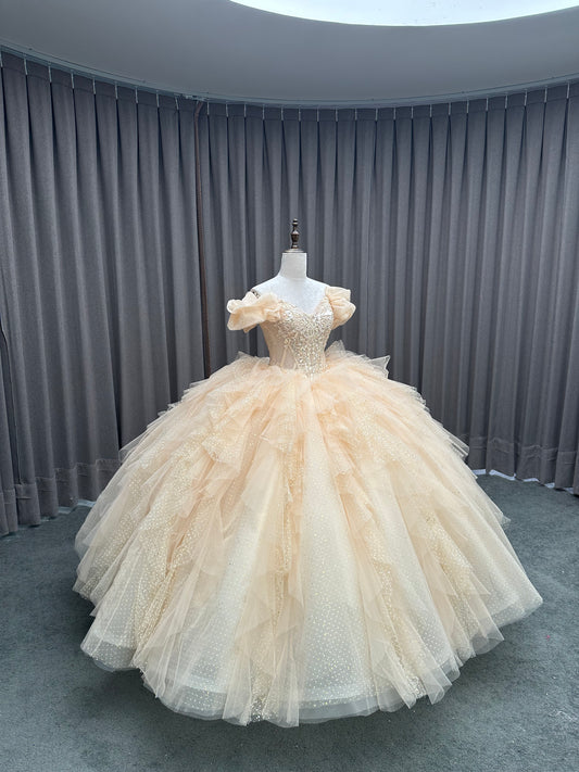 Ball Gown Evening Dress Quinceanera Puffy Beading Appliques Bohemian Lace Crystal Floor-Length Wedding Dresses Natural Flower