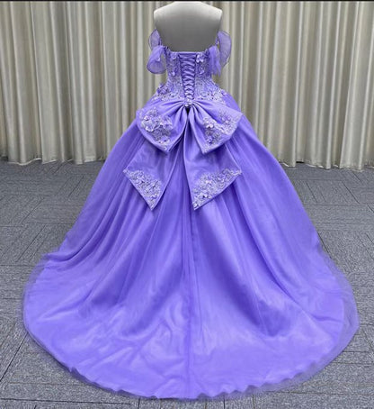 Customized Hot Sales Lavender Quinceanera Dresses 3D Flowers Appliques Off Shoulder Sweet Princess Prom Party Gowns