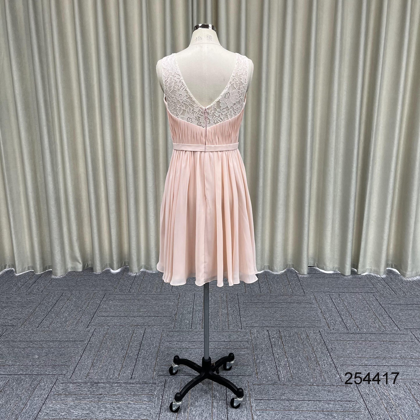 Hot Sale Short Pink Chiffon Bridesmaid Dresses a Line Maid of Honor Dresses Party Wear