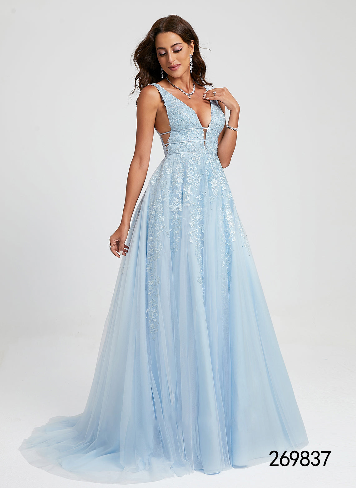 New Dress Sexy V-neck Strap Dress Hollow Long Skirt High Quality Custom Bride Wedding Gown