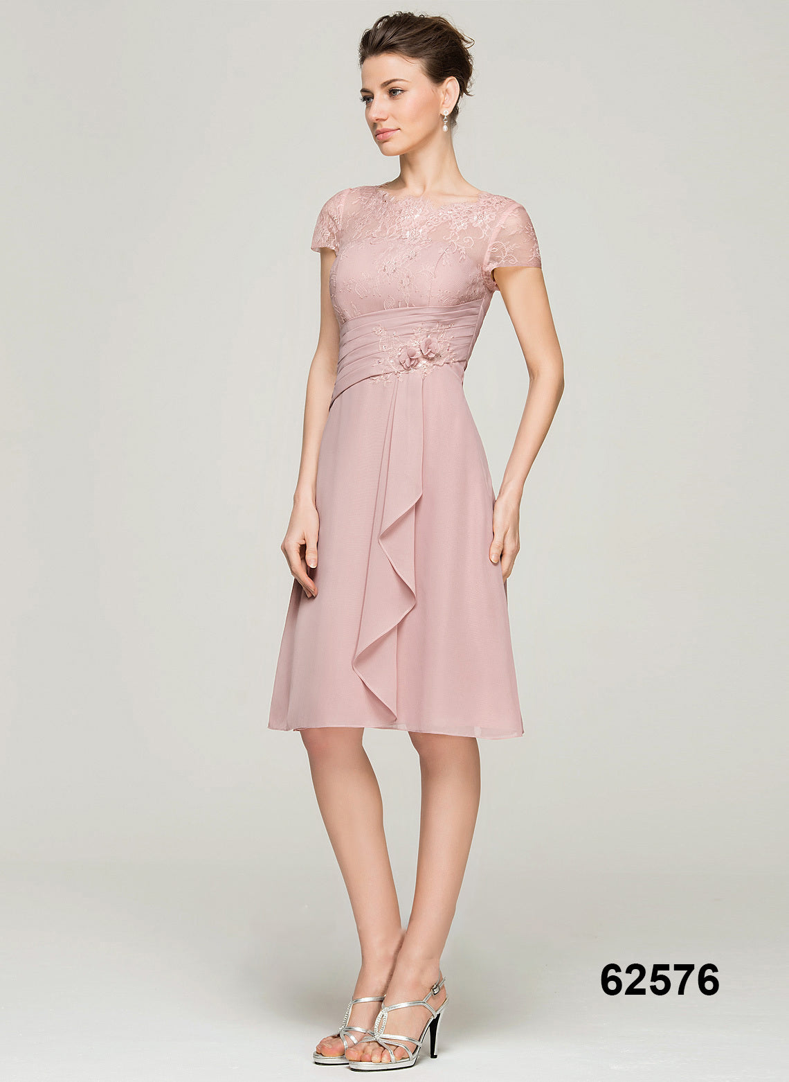 New Style A-Line O-Neck Plus Size Women Casual Dresses Knee-Length Chiffon Mother of the Bride Dress With Ruffle Appliques Lace