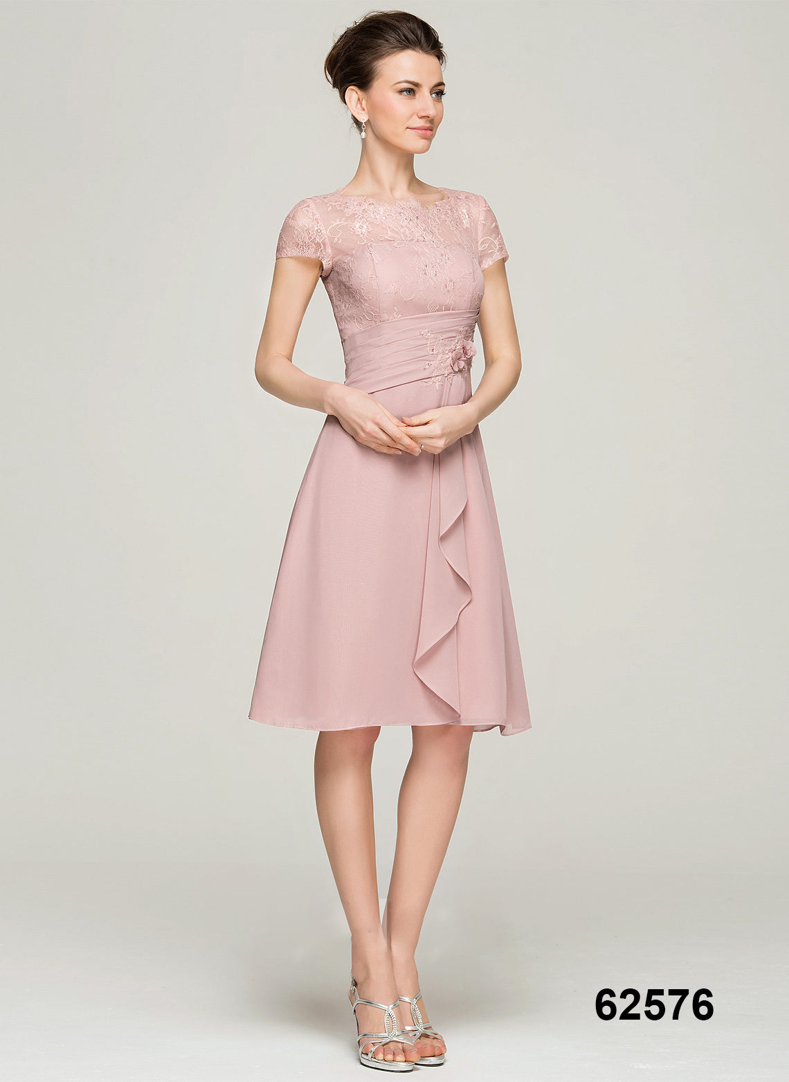 New Style A-Line O-Neck Plus Size Women Casual Dresses Knee-Length Chiffon Mother of the Bride Dress With Ruffle Appliques Lace