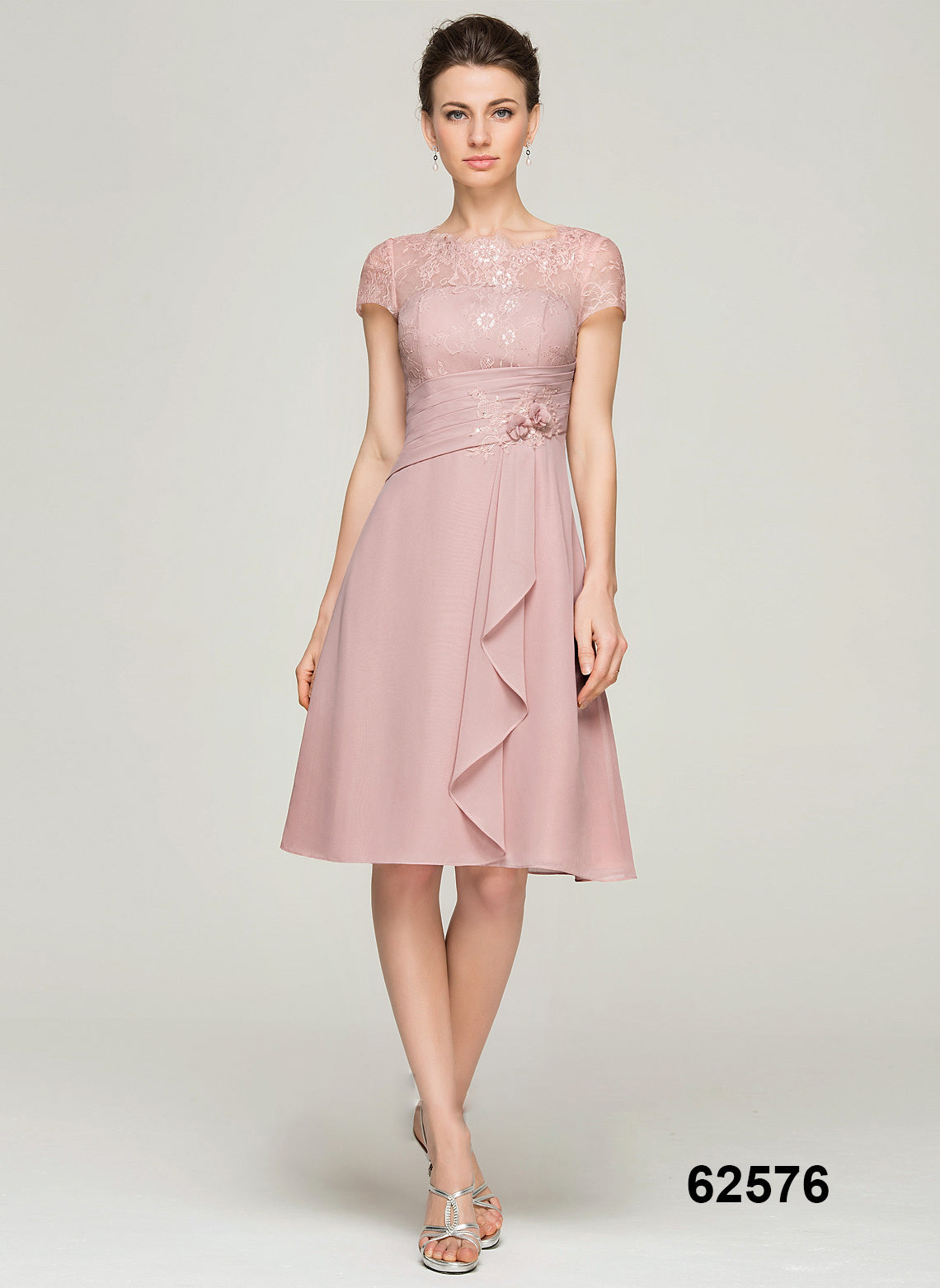 New Style A-Line O-Neck Plus Size Women Casual Dresses Knee-Length Chiffon Mother of the Bride Dress With Ruffle Appliques Lace