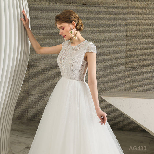 Modern Sweetheart Neck Sleeveless Cathedral Train Bow White Layered Ball Gown Wedding Dresses for Bride