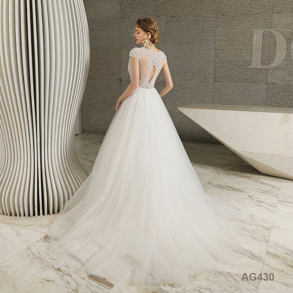 Modern Sweetheart Neck Sleeveless Cathedral Train Bow White Layered Ball Gown Wedding Dresses for Bride