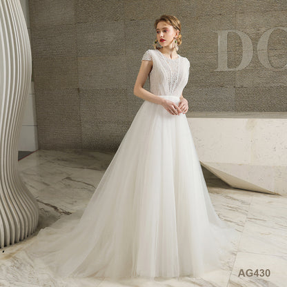 Modern Sweetheart Neck Sleeveless Cathedral Train Bow White Layered Ball Gown Wedding Dresses for Bride