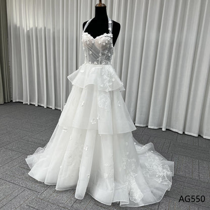 Bridal heavy laBridal heavy lace beaded modest Tiered wedding dress  factory price luxury gown for womence beaded modest Tiered wedding dress  factory price luxury gown for women