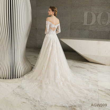 Seductive Lace Wedding Dress New Arrival  Off-the-Shoulder Long-Sleeved Train Wedding Gown