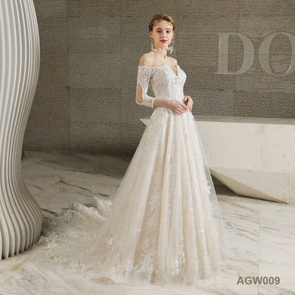 Seductive Lace Wedding Dress New Arrival  Off-the-Shoulder Long-Sleeved Train Wedding Gown