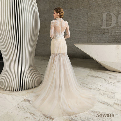 White Color Bridal Maids High Ivory Mermaid Lace Mock Neck Wedding Dress