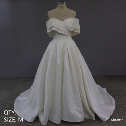 2025 New French Fugitive Princess Wedding Dress for Brides of Petite Vintage Satin One-shoulder Trailing Wedding Dress