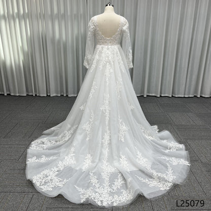 Custom Elegant Bridal Dress With Long Sleeve V-neck Temperament Lace Luxurious A-line Wedding Dress
