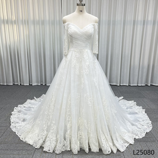 Elegant Bridal Gowns A-line Long Sleeve with Sweetheart Neck Lace Decoration and Chapel Train for of Bride