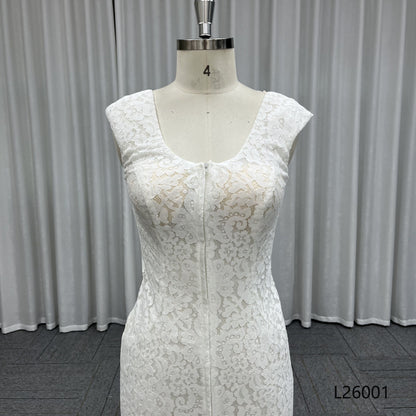 QUEENS GOWN Elegant Mermaid Sleeveless Deep v Slit Embroidery Lace With Big Train Sexy Backless Wedding Dress for Bride
