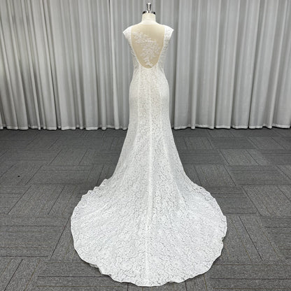 QUEENS GOWN Elegant Mermaid Sleeveless Deep v Slit Embroidery Lace With Big Train Sexy Backless Wedding Dress for Bride