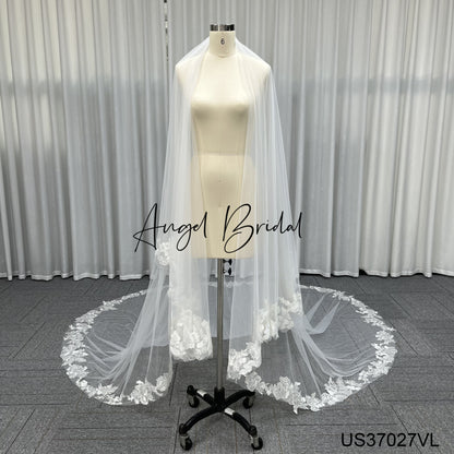 Luxury Big Petals Lace Embroidery Wedding Veil One Layer Bridal Veil Lace Long Style Veil WIth Comb