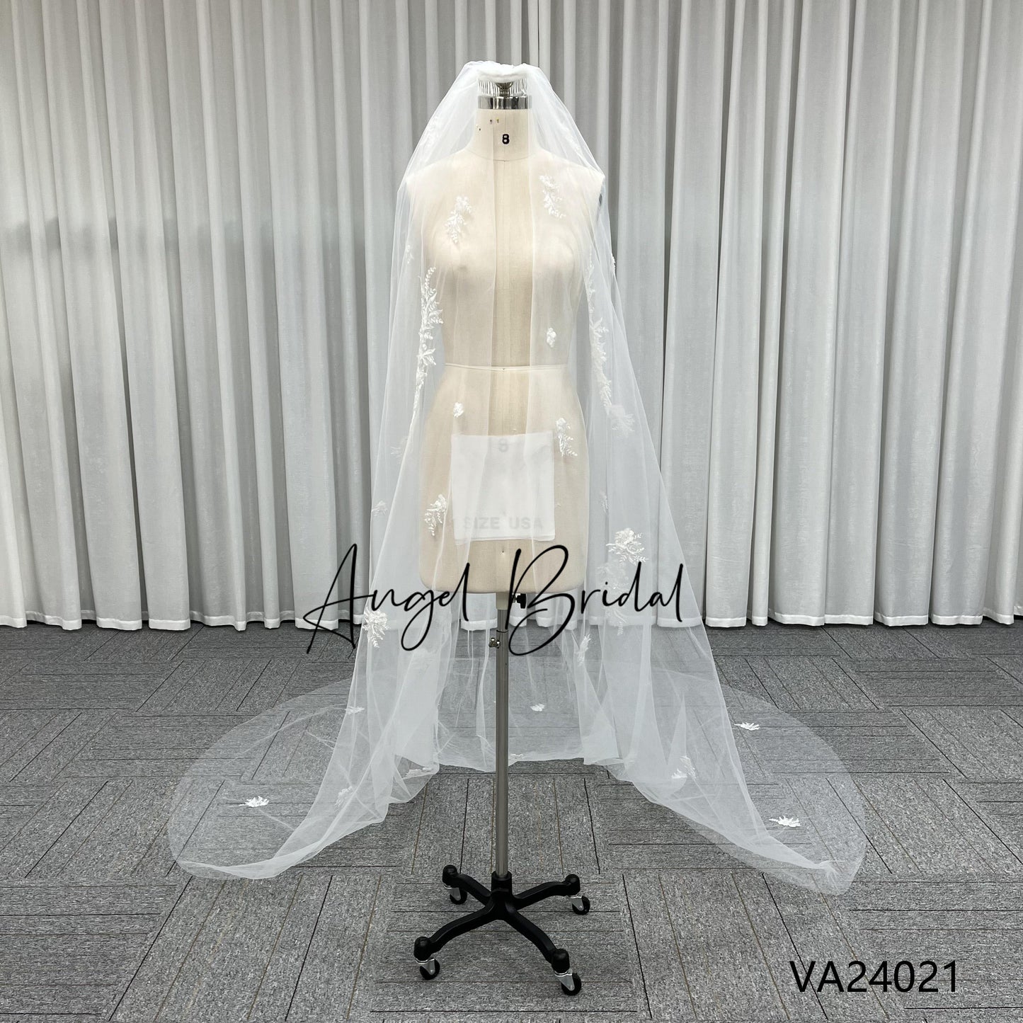 Real Made Lace Cape Long Cathedral Length Crystal Beading Shawl Bridal Veil for Wedding Gowns