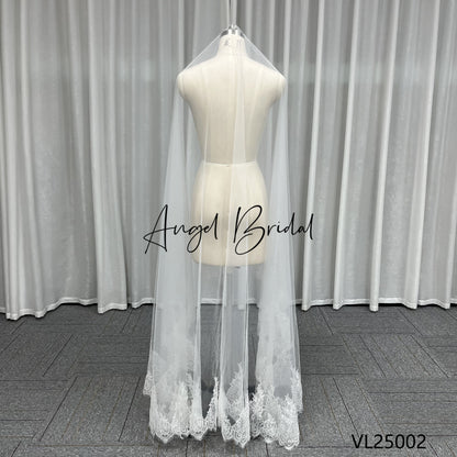Luxury One-Layer Bride VeilHigh Quality Wedding Accessories with Embroidered Veil Comb Wholesale Bridal Veil