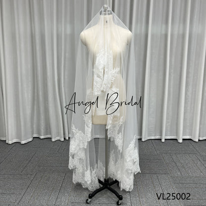 Luxury One-Layer Bride VeilHigh Quality Wedding Accessories with Embroidered Veil Comb Wholesale Bridal Veil